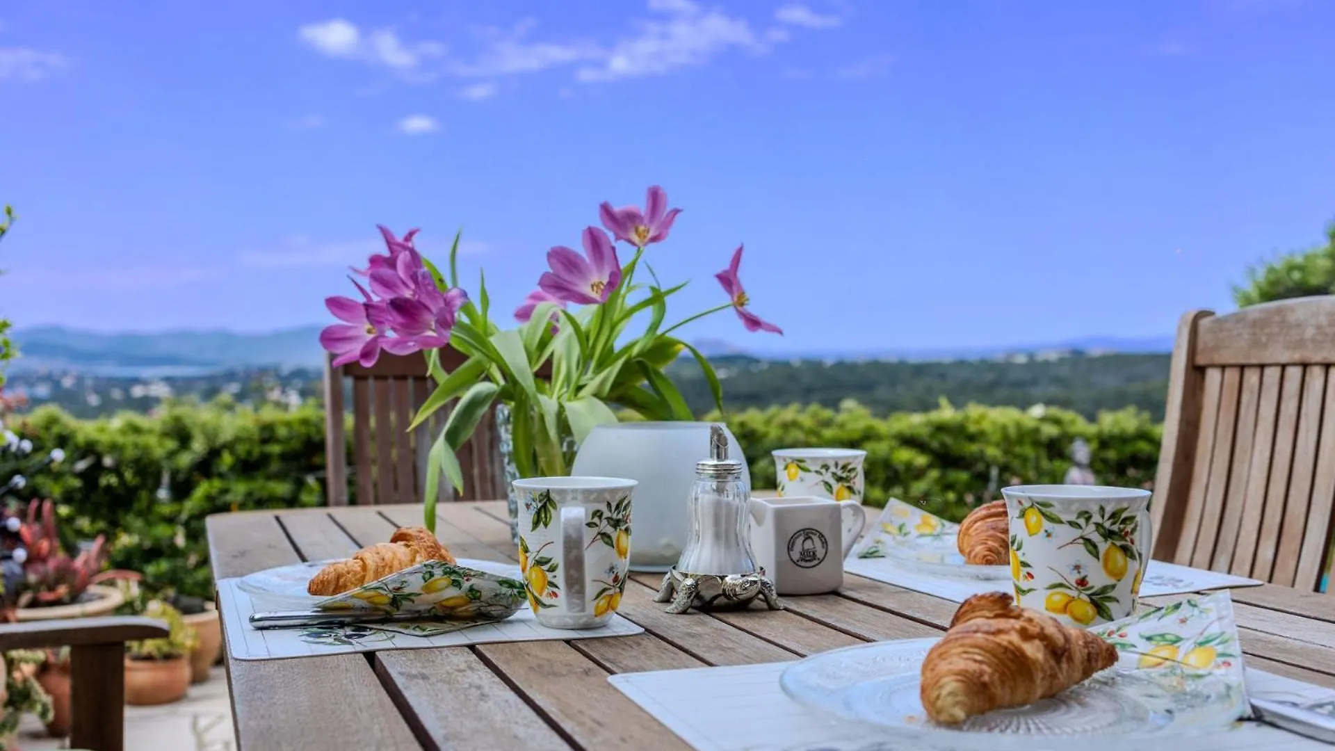 Holiday home Bastidon Les Citronniers Fuer 4 Personen Mit Meerblick Saint-Raphael